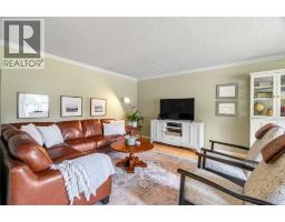 72 Woodacres Crescent SW - photo 6