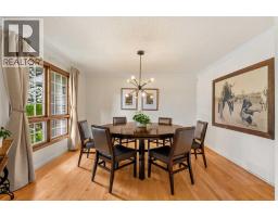 72 Woodacres Crescent SW - photo 9