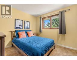 72 Woodacres Crescent SW - photo 31