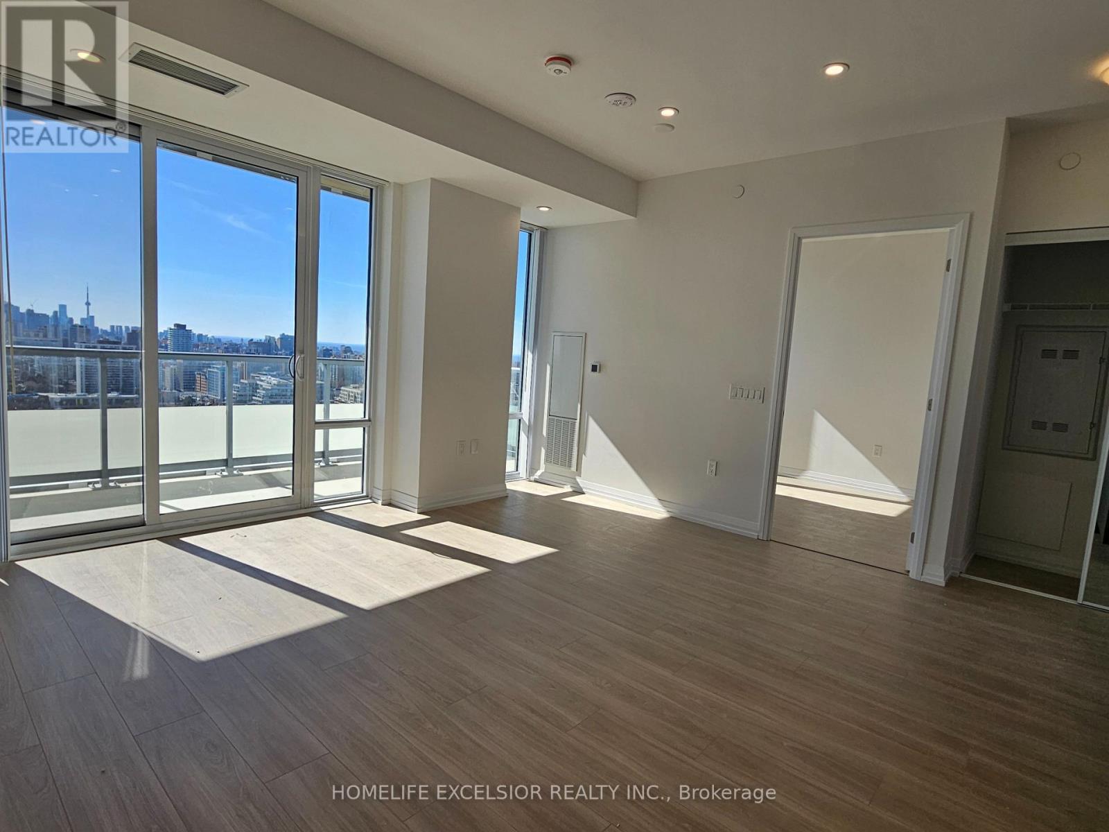 25 Holly Street — photo 7