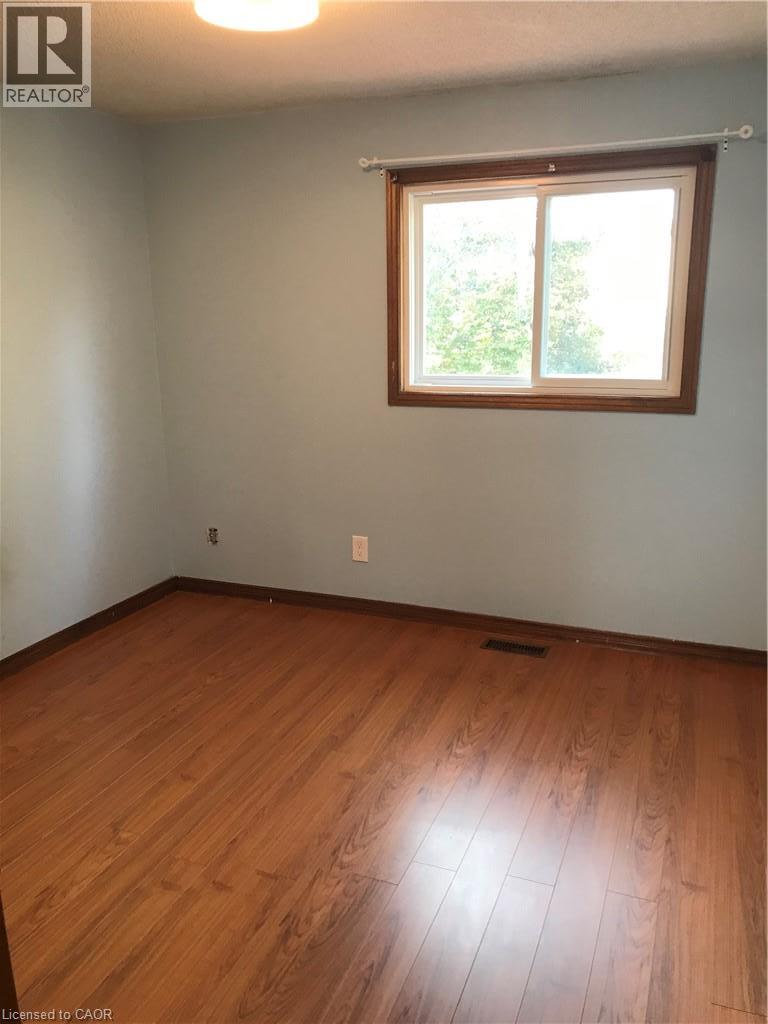 634 Pinerow Crescent — photo 23