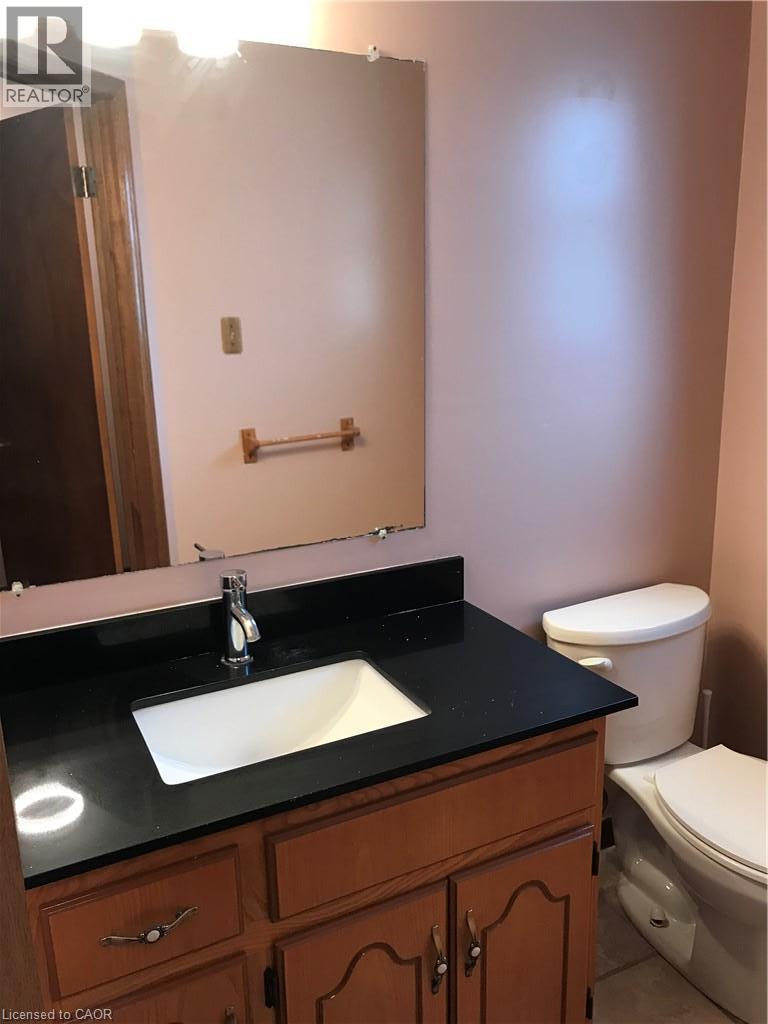 634 Pinerow Crescent — photo 14