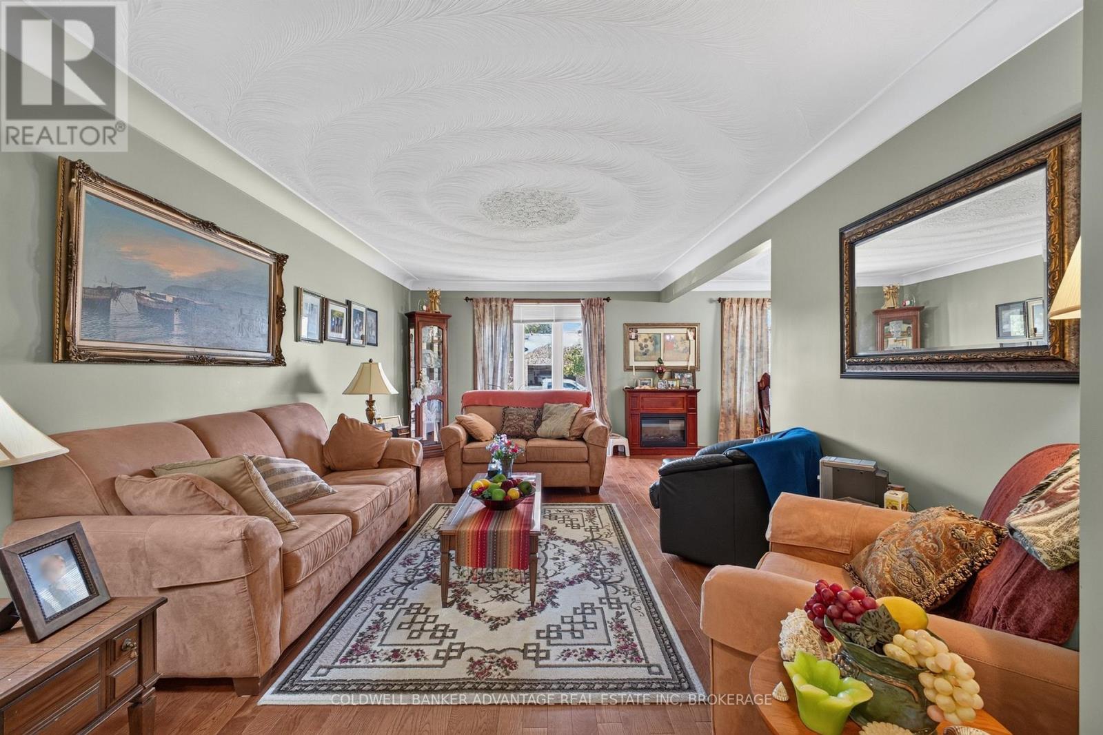 28 Glenpark Court — photo 23