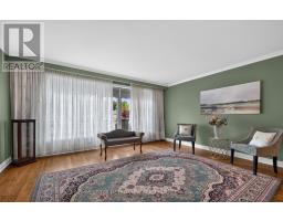 3411 Pinesmoke Crescent, Mississauga, ON L4Y3L4 Photo 7