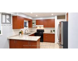 151 Ardwick Boulevard, Toronto, ON M9M1W3 Photo 11