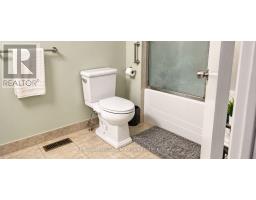151 Ardwick Boulevard, Toronto, ON M9M1W3 Photo 14