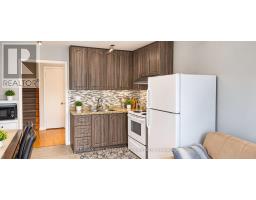 151 Ardwick Boulevard, Toronto, ON M9M1W3 Photo 18