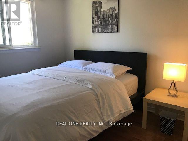 35 SPRINGHEAD GARDEN, Richmond Hill (North Richvale) — photo 6