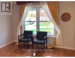 35 Springhead Garden, Richmond Hill, ON L4C5C1 Photo 13