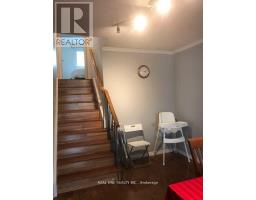35 Springhead Garden, Richmond Hill, ON L4C5C1 Photo 16