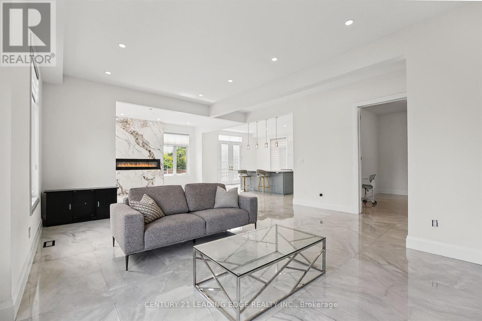 309 GIBSON CIRCLE, Bradford West Gwillimbury (Bradford) — photo 6