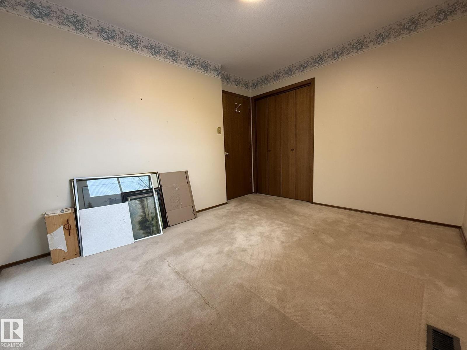 15207 73A ST NW - 28