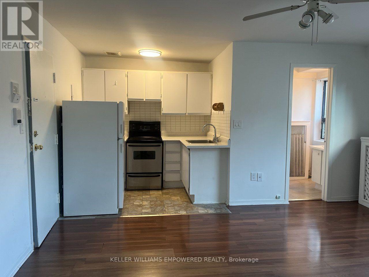 575 Pape Avenue — photo 10