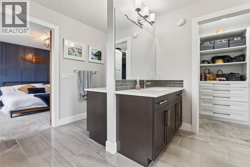 1 Riviera Point - Image 23