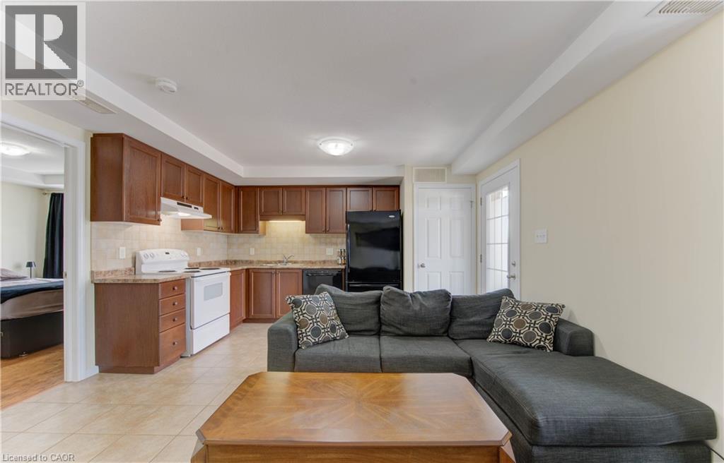 #10F 1460 HIGHLAND Road W - 9