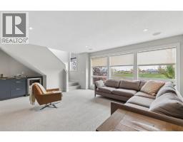 2pc Bathroom - 1904 50 Avenue Sw, Calgary, AB T2T2W2 Photo 22