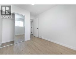 4249 Catalina Boulevard NE - photo 14