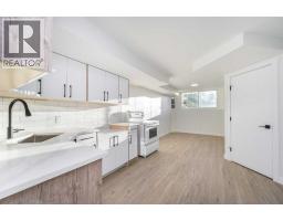 4249 Catalina Boulevard NE - photo 27