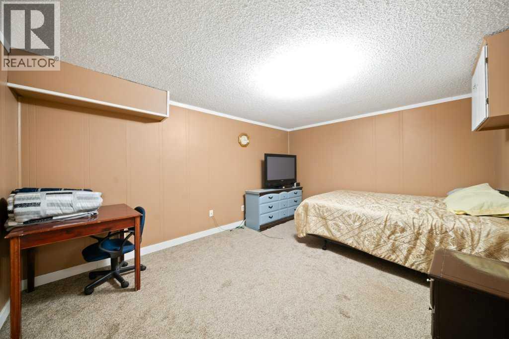 19 Greenbrook Way E - 21