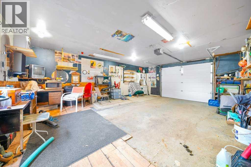 19 Greenbrook Way E - 29