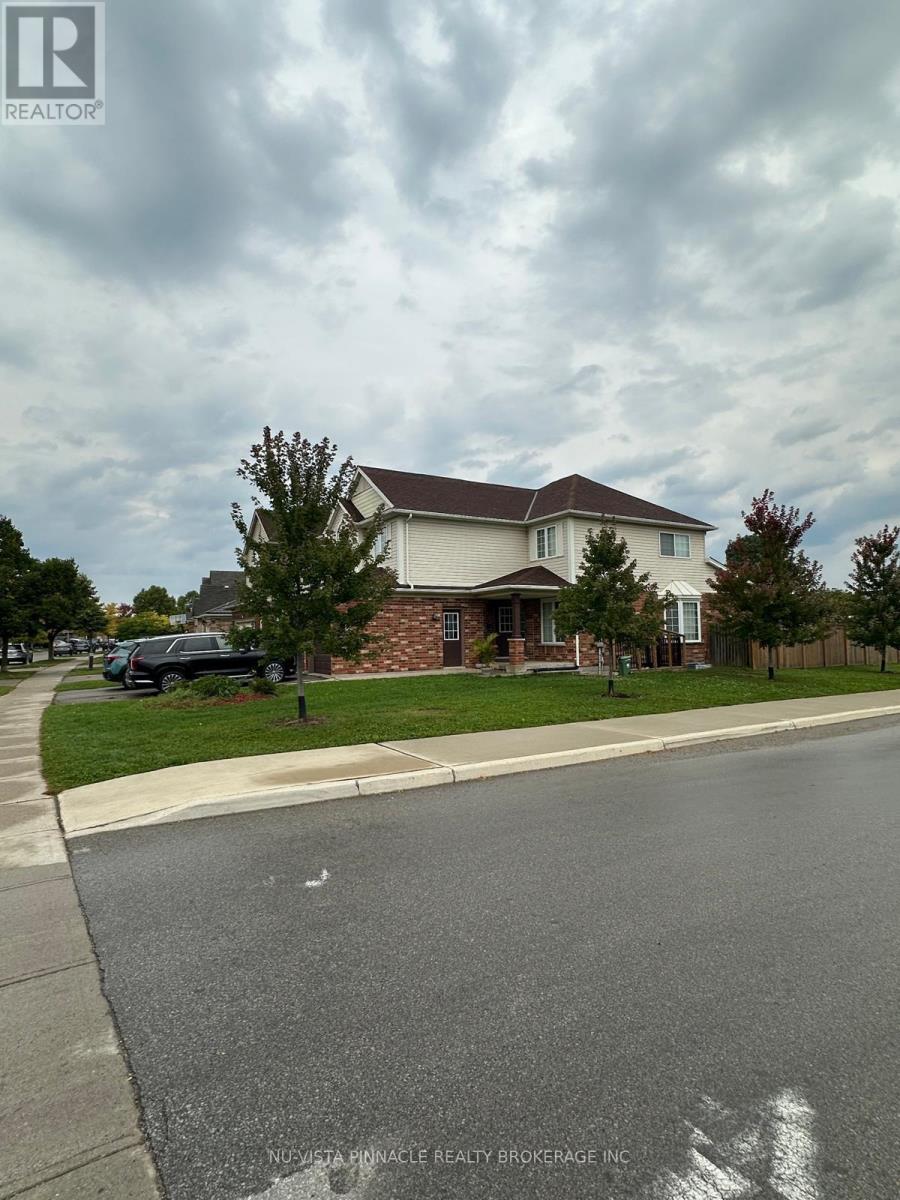 2537 (UPPER) MEADOWGATE BOULEVARD, London South (South U) — photo 3