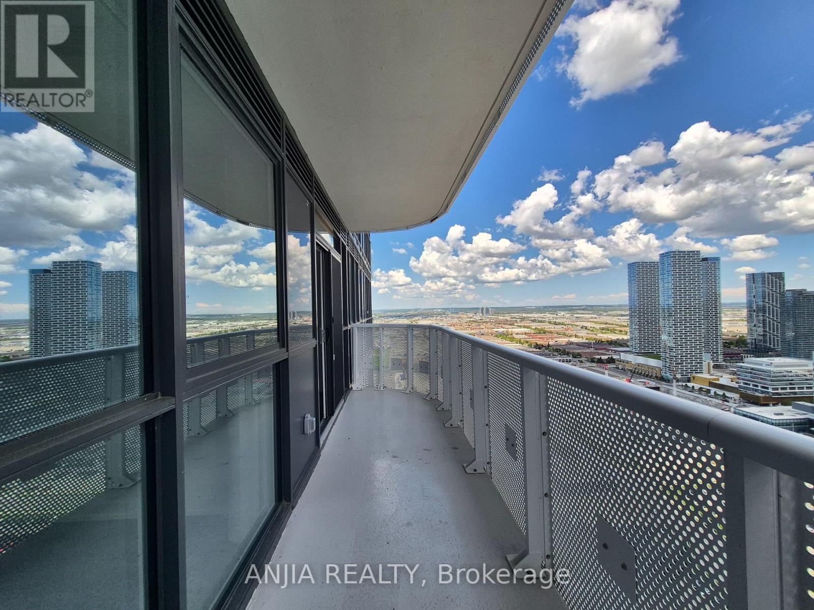 225 Commerce Street — photo 18