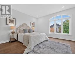 39 Royal West Road, Markham, ON L6C0L5 Photo 18