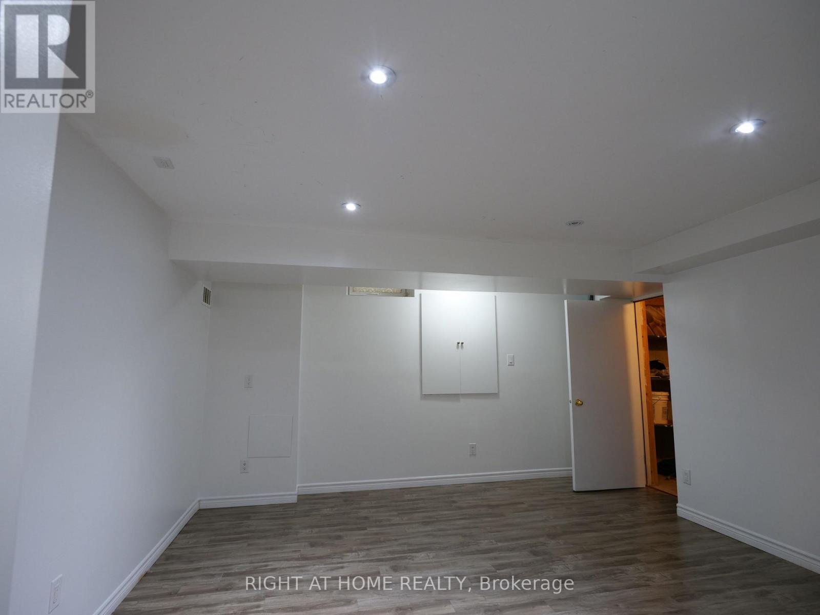 BASEMENT UNIT - 19 BLAZING STAR DRIVE S, Brampton (Sandringham-Wellington) — photo 8