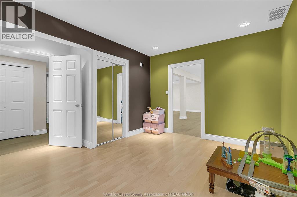 507 Breezewood Street — photo 32