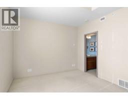 1132 12 Avenue SW - photo 26