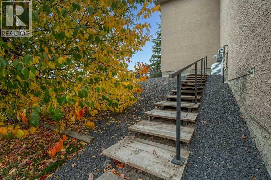 303 Lakeside Greens Drive - Image 36