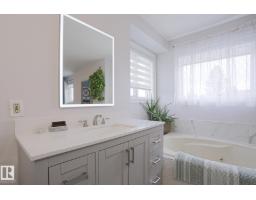 4424 124 Av Nw, Edmonton, AB T5W5B9 Photo 39