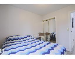 4424 124 Av Nw, Edmonton, AB T5W5B9 Photo 45