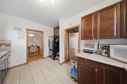 634 Beaverbrook Street, Winnipeg, MB R3N1N6 Photo 11