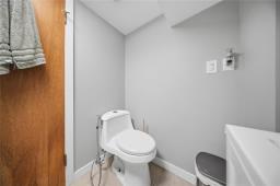634 Beaverbrook Street, Winnipeg, MB R3N1N6 Photo 28