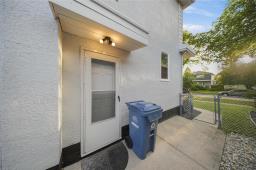 634 Beaverbrook Street, Winnipeg, MB R3N1N6 Photo 31