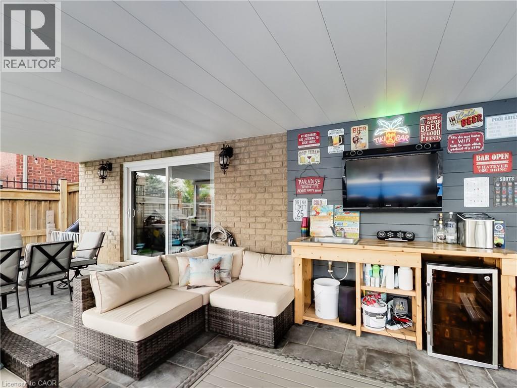 4007 Bush Crescent — photo 45