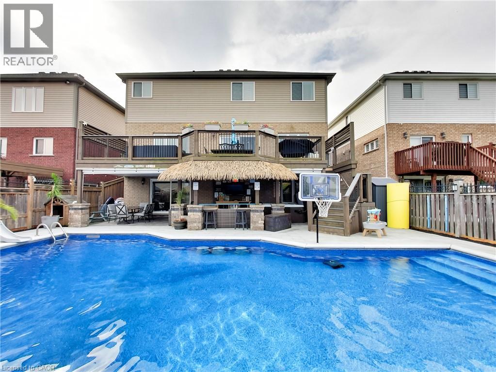 4007 Bush Crescent — photo 40