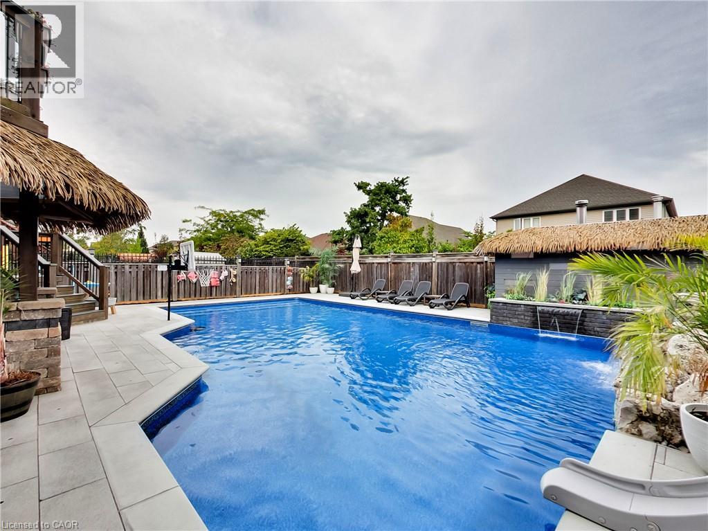 4007 Bush Crescent — photo 42