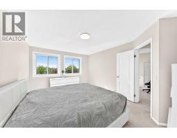 4pc Bathroom - 21 Rocky Vista Circle Nw, Calgary, AB T3G5B7 Photo 15