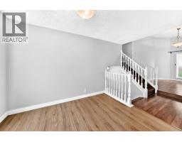 8 Hawkfield Crescent NW - photo 9