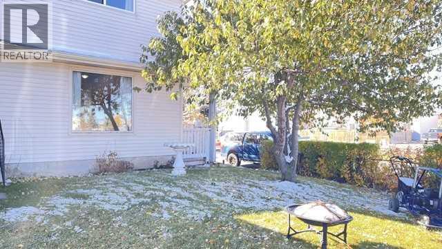 44 Falwood Crescent NE - 3