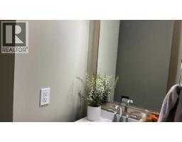 44 Falwood Crescent NE - photo 14