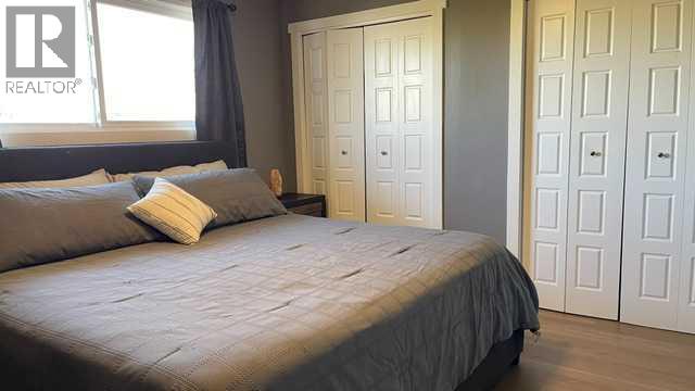 44 Falwood Crescent NE - 18
