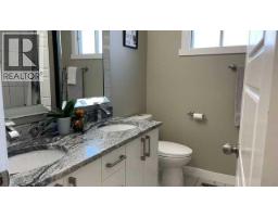 44 Falwood Crescent NE - photo 20