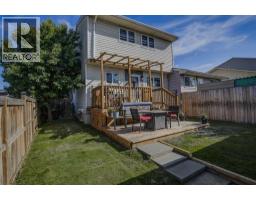44 Falwood Crescent NE - photo 33