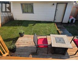 44 Falwood Crescent NE - photo 37