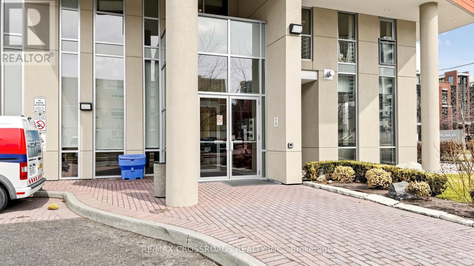 606 - 30 CANTERBURY PLACE, Toronto (Willowdale West) — photo 2