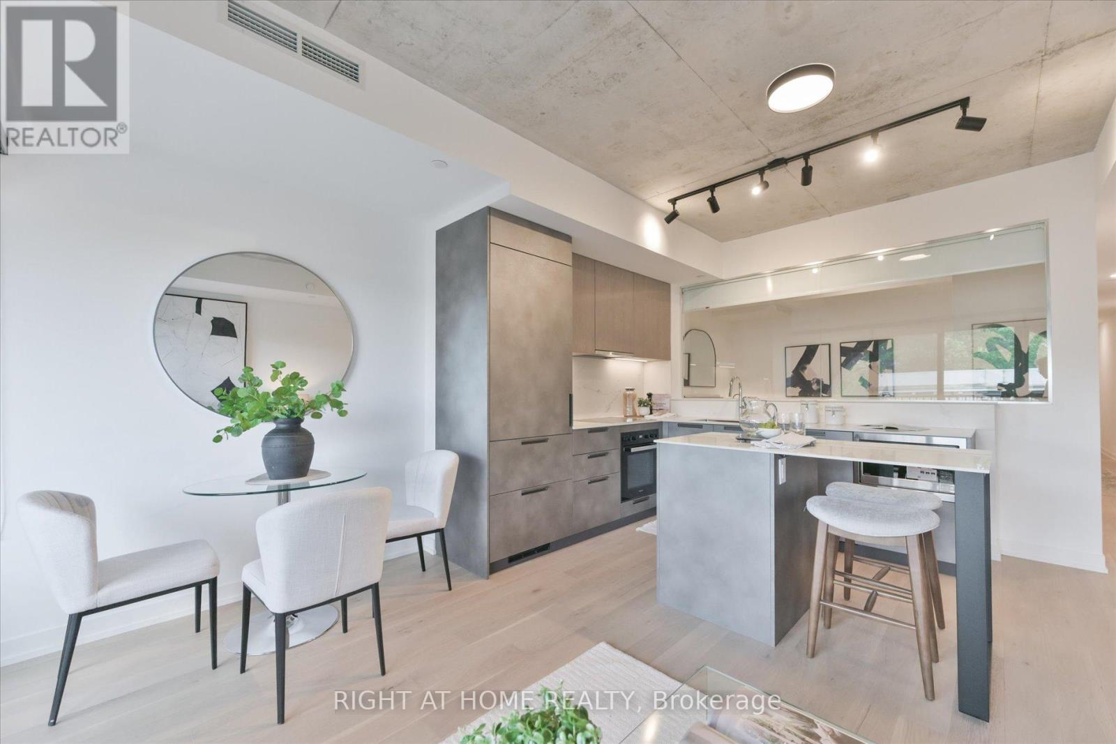 #404 761 QUEEN STREET E - 15