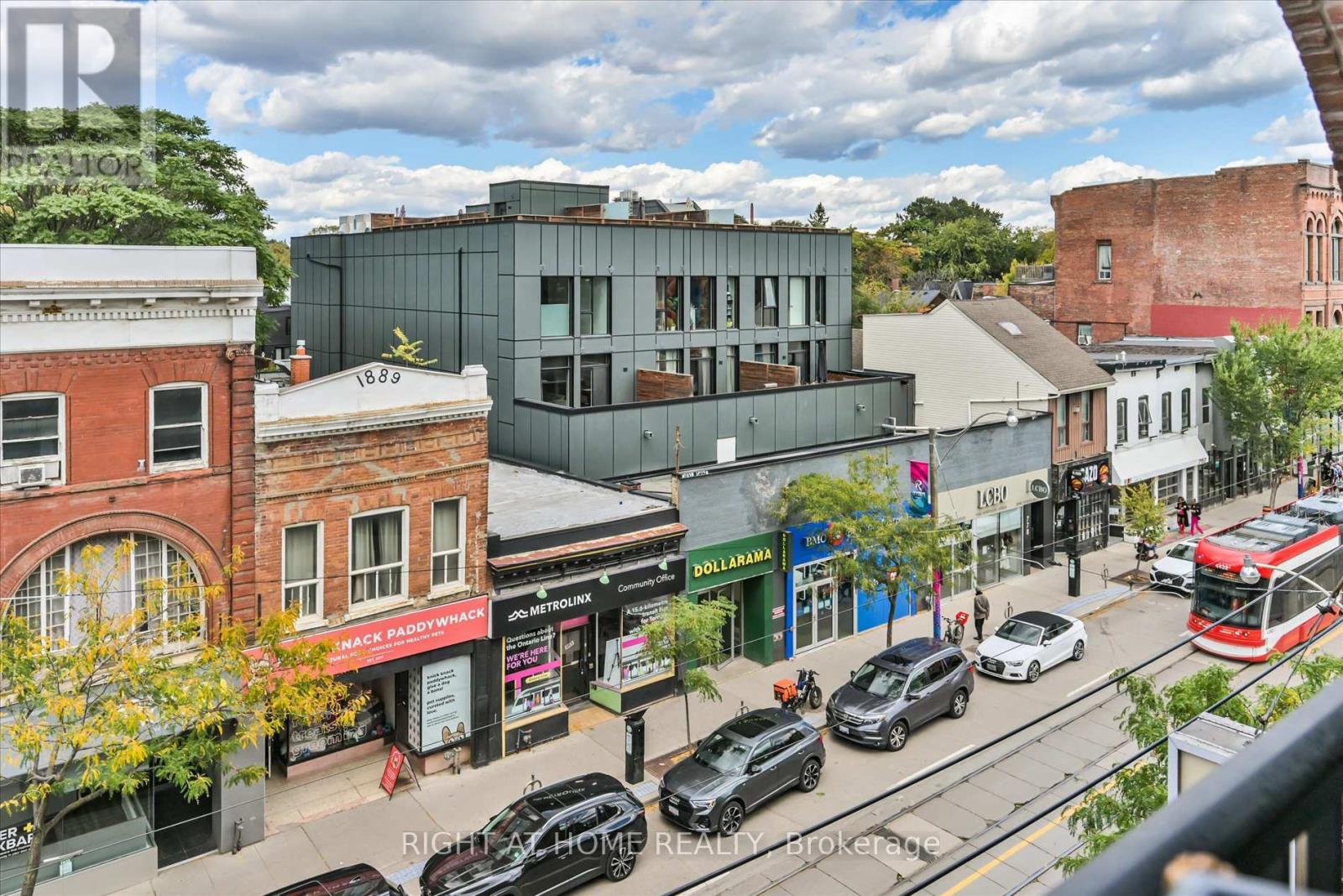 #404 761 QUEEN STREET E - 24